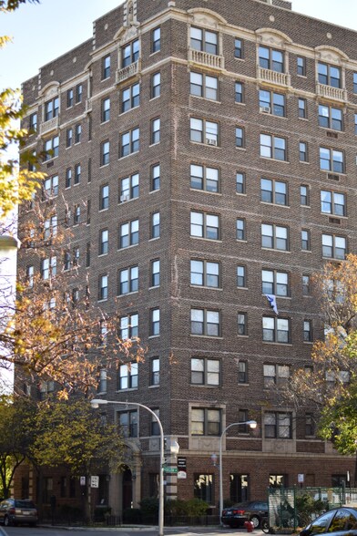 Building Photo - 4278 N Hazel St