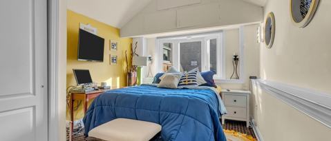 Building Photo - 208 Carteret Ave