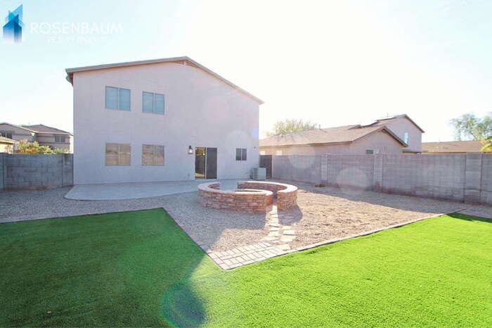 Building Photo - 1746 E Desert Moon Trail