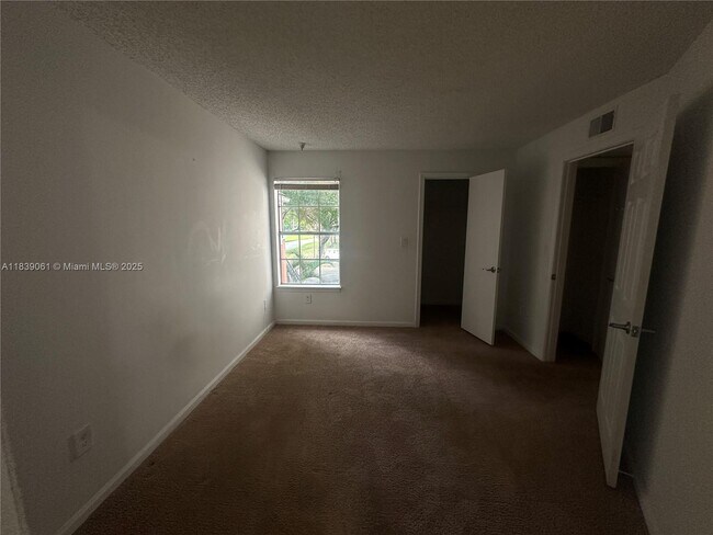 Building Photo - 1125 Crystal Way