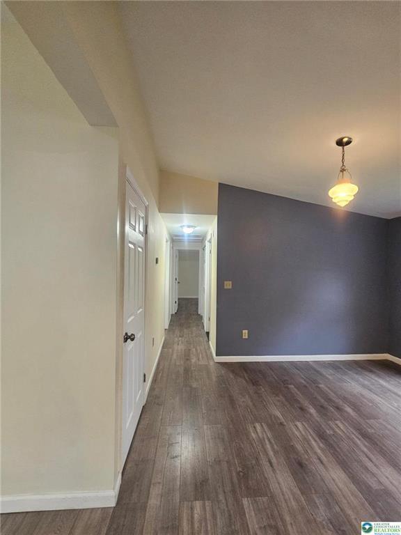Building Photo - 9733 Cardinal Ln