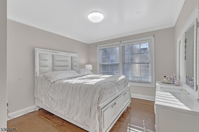 Building Photo - 46 Cortlandt St