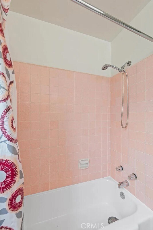 Building Photo - 408 E Jacaranda Ave