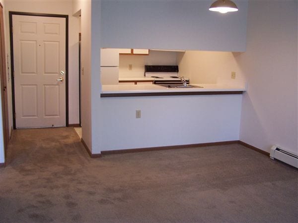 Building Photo - 2700 Marfitt Rd