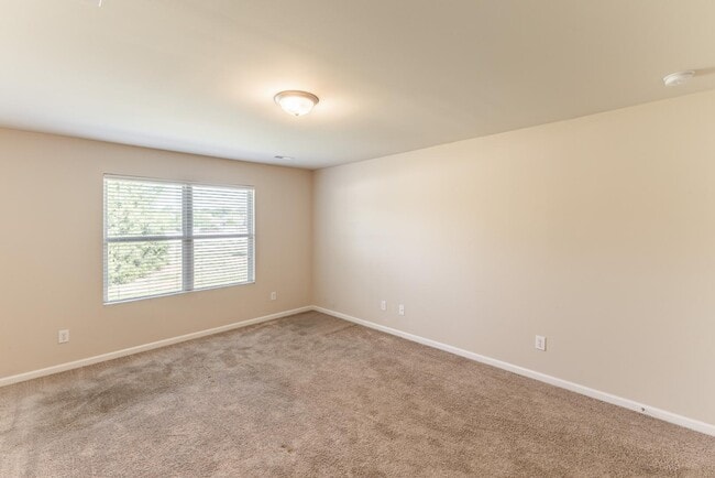 Building Photo - 12325 Old Orchard Rd