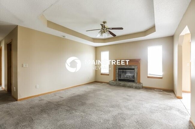 Building Photo - 3 Bedroom Pet-Friendly Home in Raymore, MO...