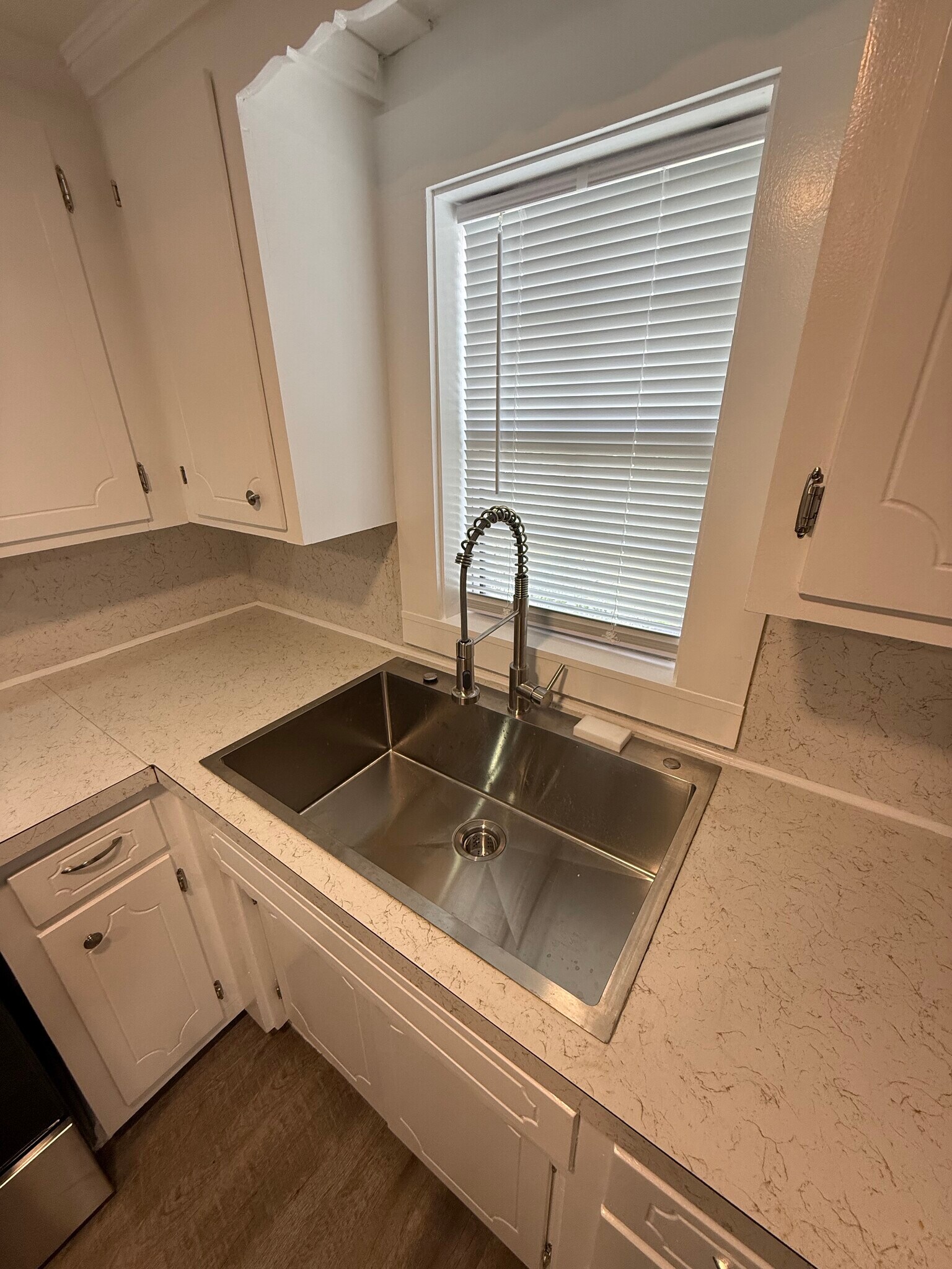 Building Photo - 159 Dry Valley Rd