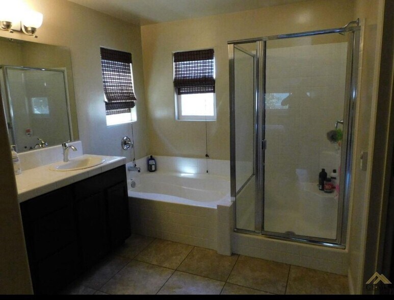 Building Photo - 8207 Prentice Hall Dr