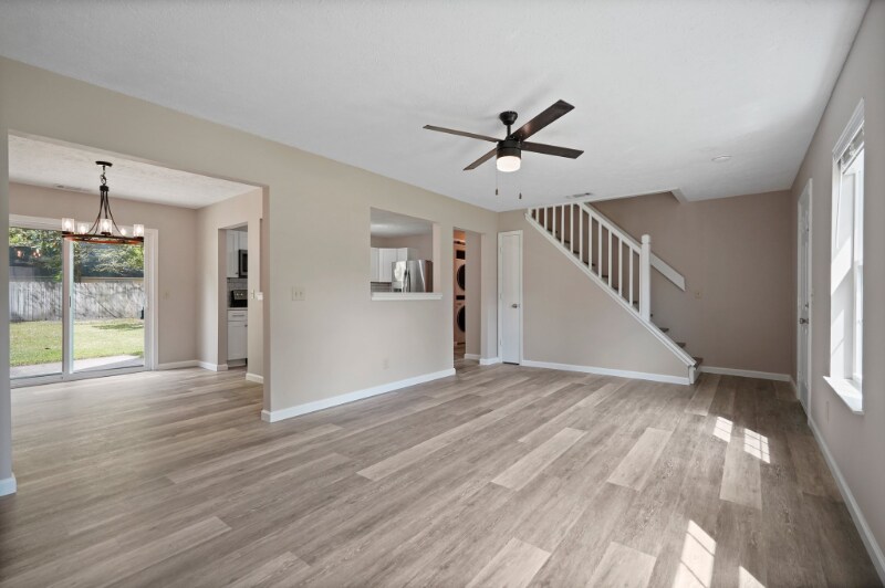 Building Photo - 85 Blue Heron Ct