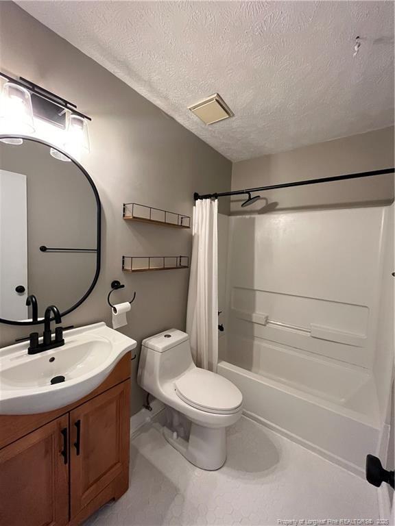 Building Photo - 7203 Bailey Ct