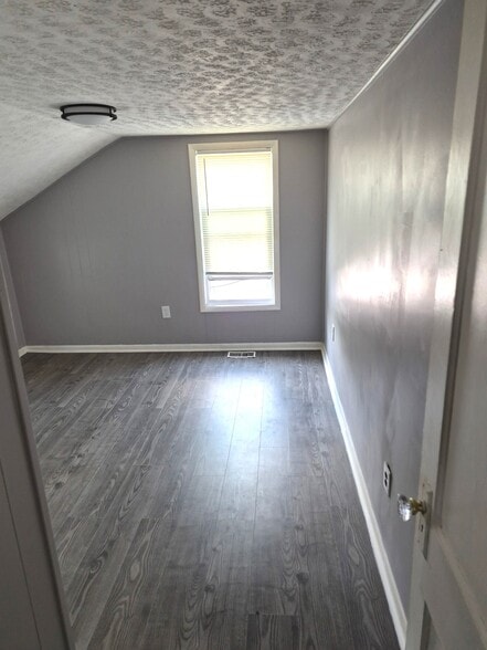 Building Photo - 2679 Cherry St
