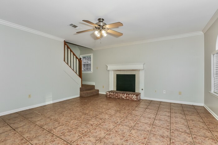 Building Photo - 14805 Post Oaks Pl