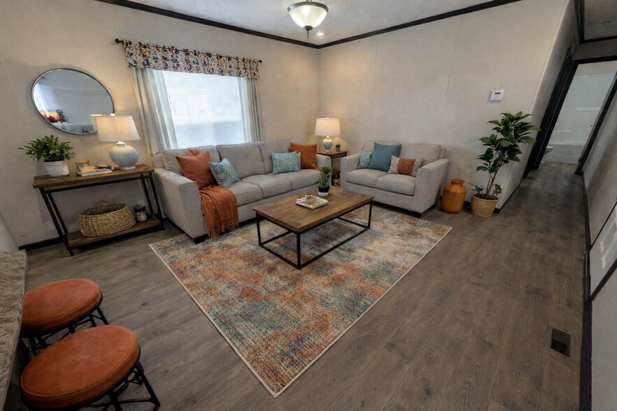 Building Photo - 16213 Normandy St