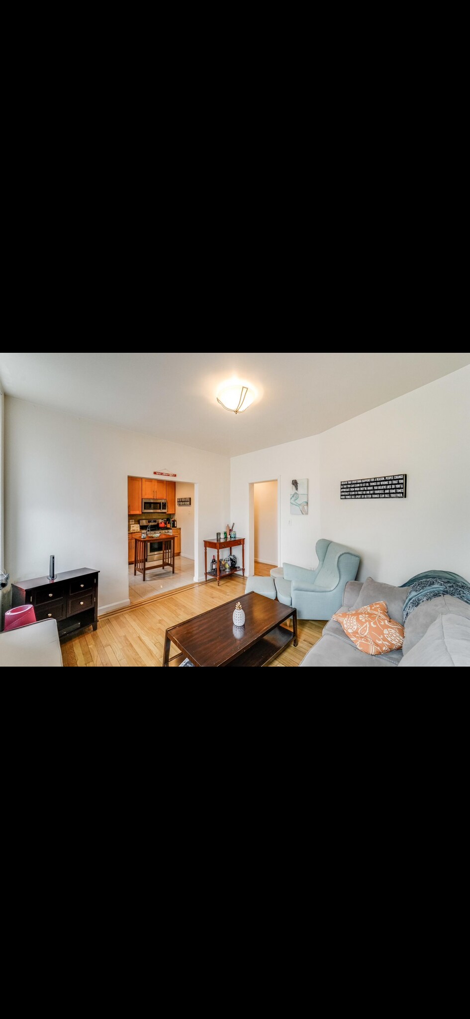 Building Photo - 1131 Washington St