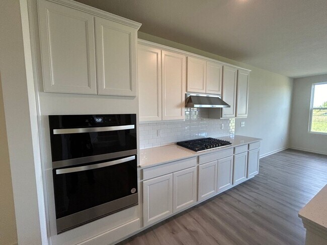 Building Photo - Newly Constructed 5 Bedroom Single Family Home in Brownsburg