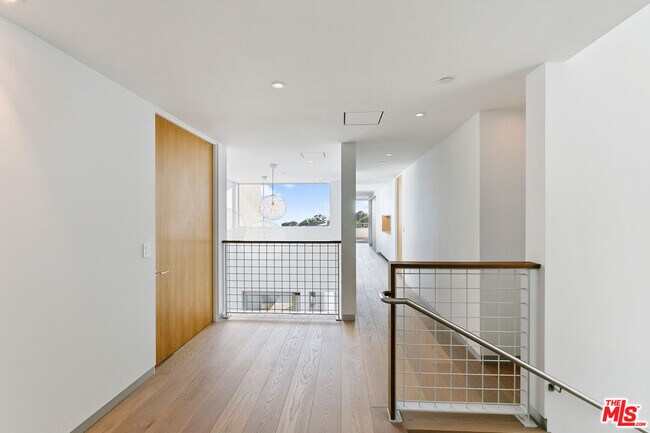 Building Photo - 31351 Pacific Coast Hwy