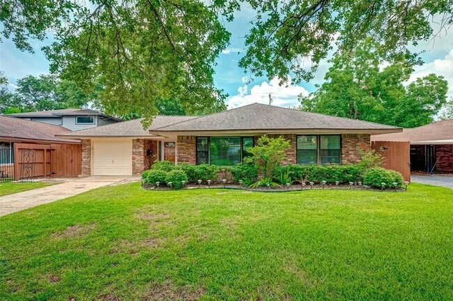Building Photo - 4038 Cheena Dr