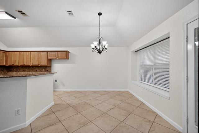 Building Photo - 313 Cave River Dr