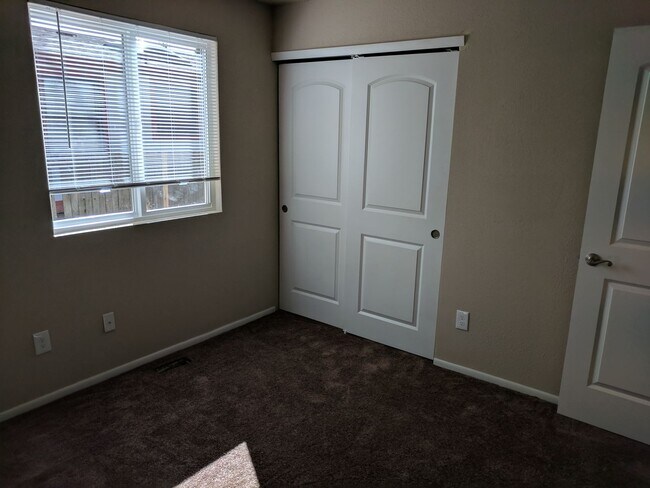 Building Photo - Kearney Street Apts.