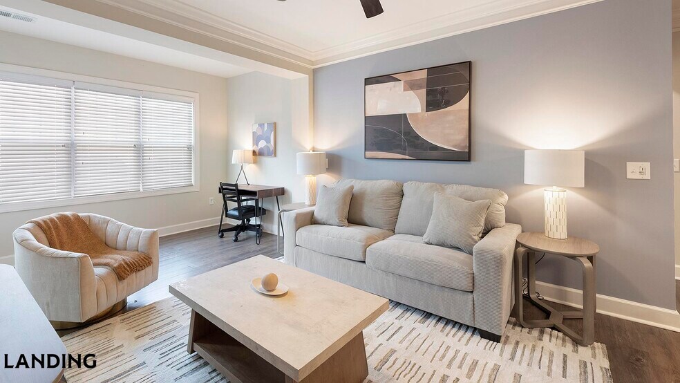 Building Photo - 3000 Daventry Cir