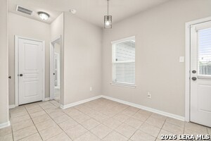 Building Photo - 7911 Deepwell Dr