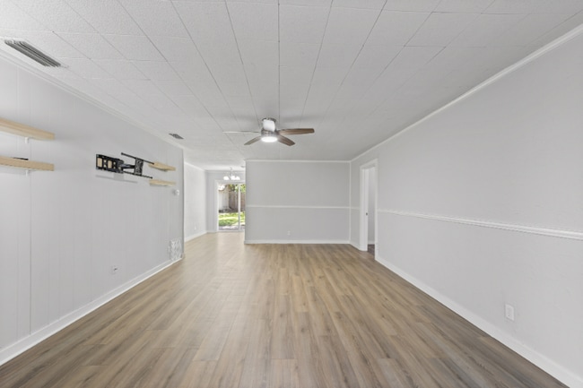 Building Photo - 3502 S Dakota Dr