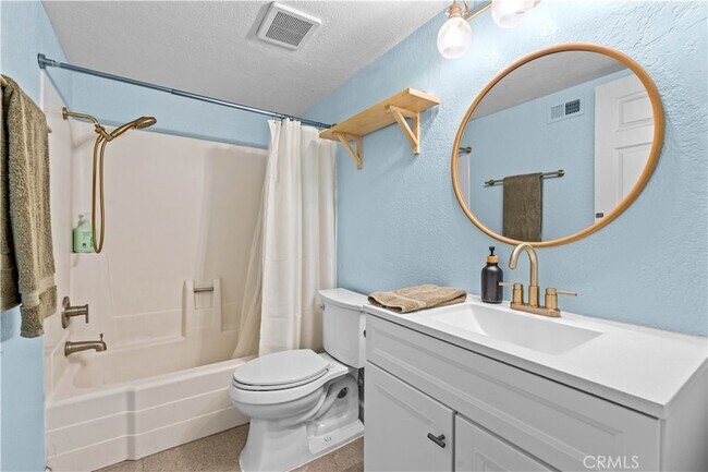 Building Photo - 22886 Hilton Head Dr