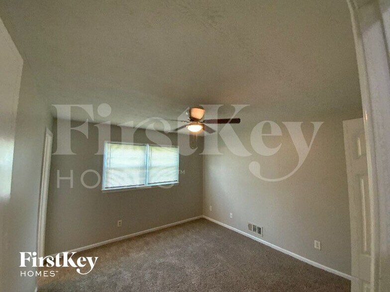 Building Photo - 1051 Tony Valley Dr SE