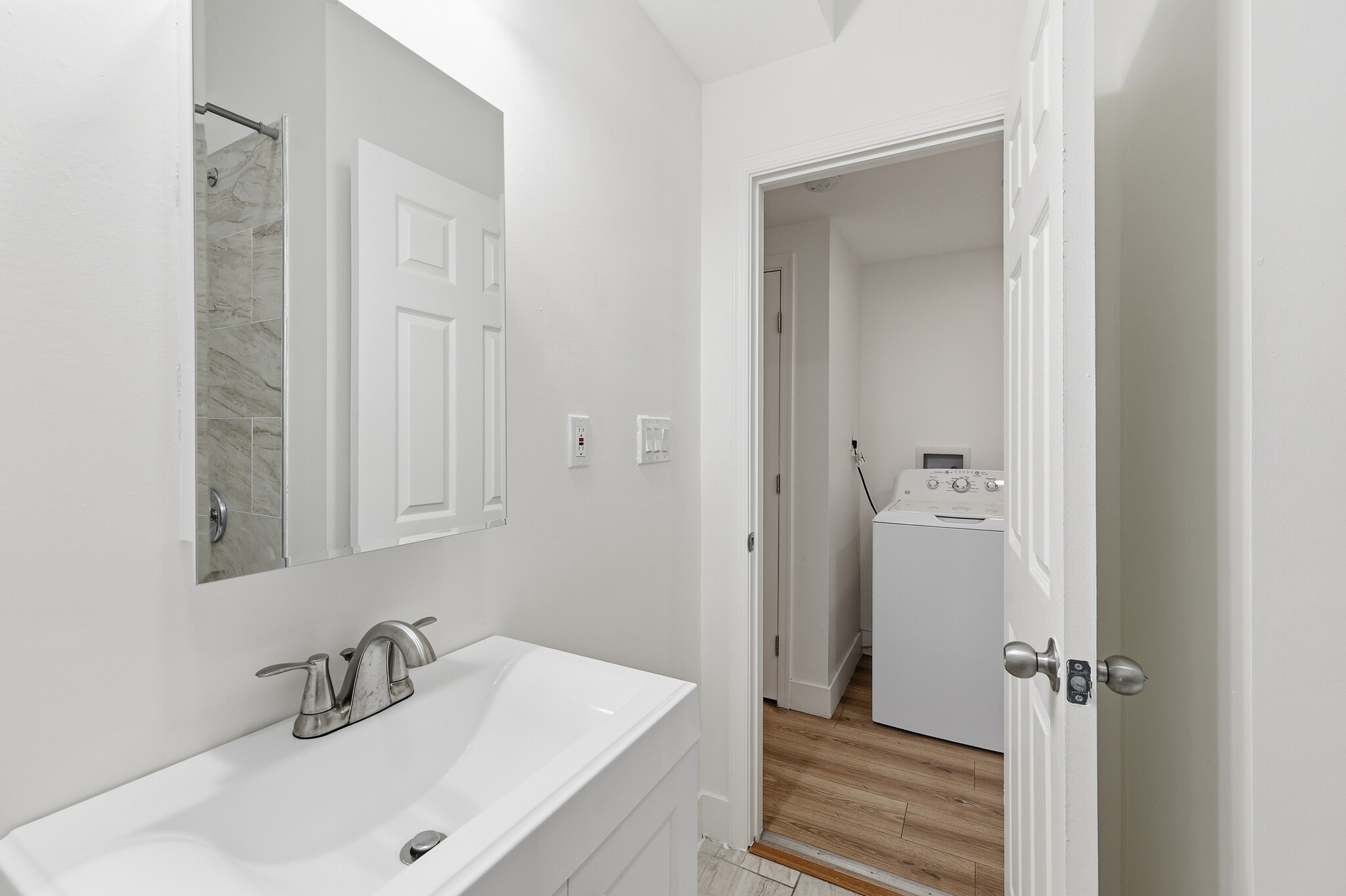 Building Photo - 2542 HARFORD Rd