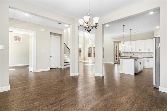 Building Photo - 12261 Hesse Dr