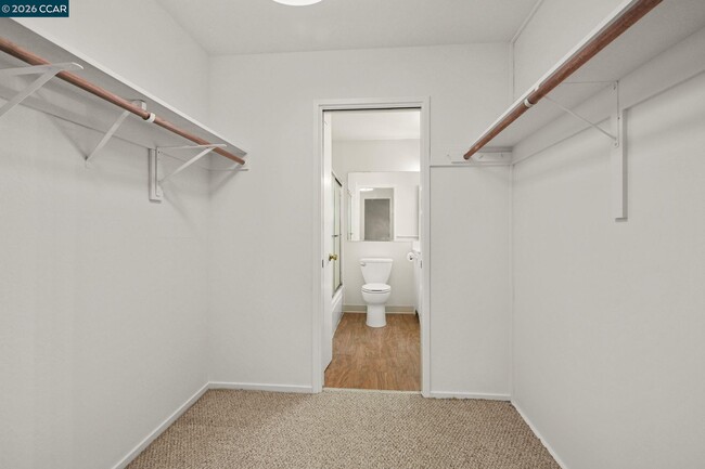 Building Photo - 73 Brookwood Rd