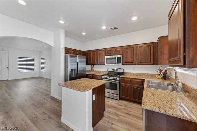 Building Photo - 7842 Juniper Forest St