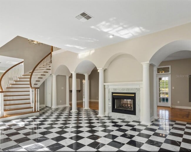 Building Photo - 3302 Butler Bay Dr N