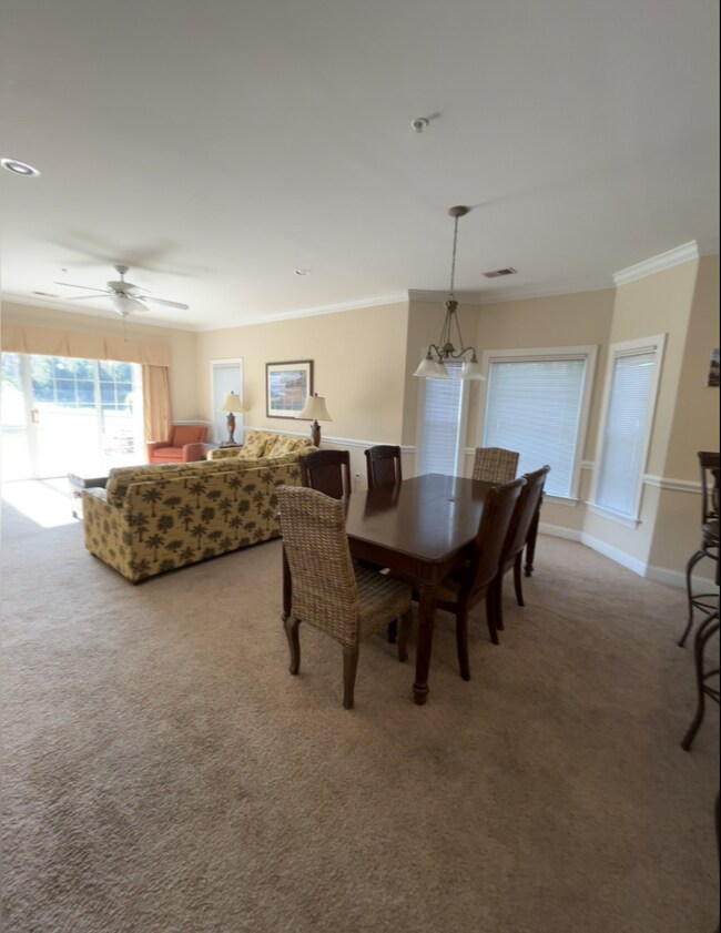 Building Photo - 1100 Louise Costin Ln