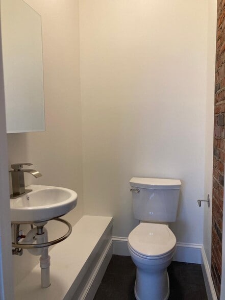 1/2 bath - 2110 E Clearfield St