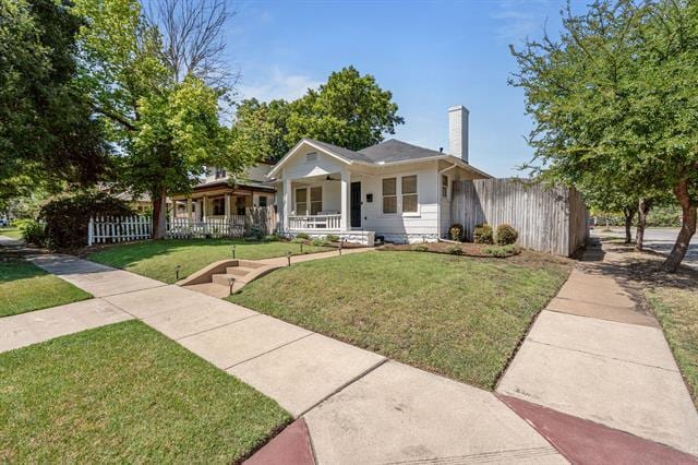 Building Photo - 2200 Hurley Ave