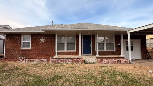 Building Photo - 1425 N Sterling Ave