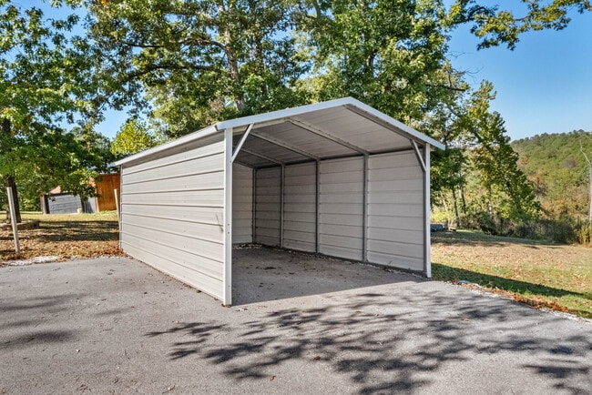 Building Photo - 17660 Timberlake Trail