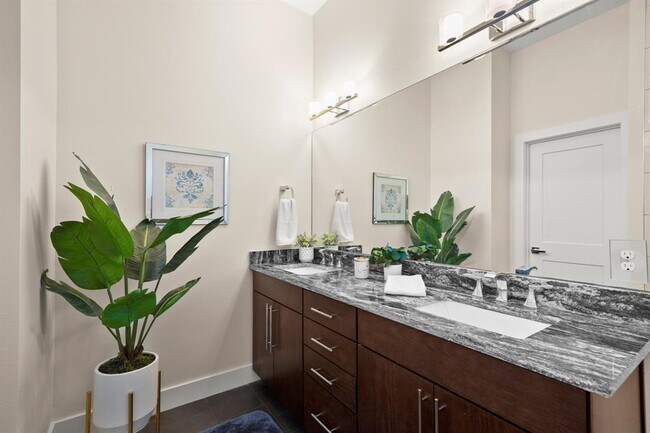 Building Photo - 3905 Clawson Rd