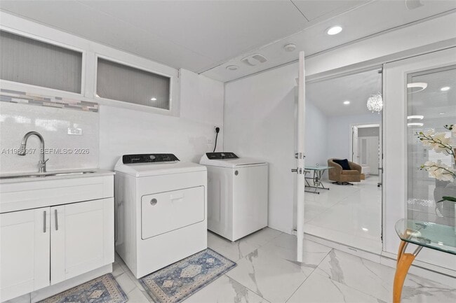 Building Photo - 14109 SW 55th St