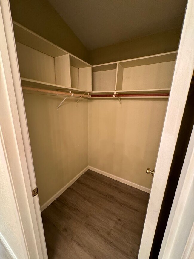 Building Photo - 1310 Puebla Way