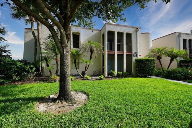 Building Photo - 512 Orange Dr