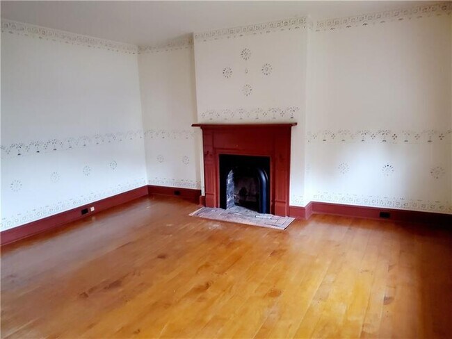 Building Photo - 149 Bertha Rd