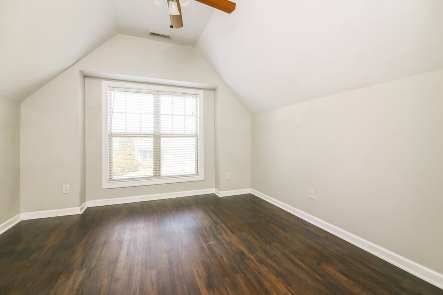 Building Photo - 64 Horizon Trail