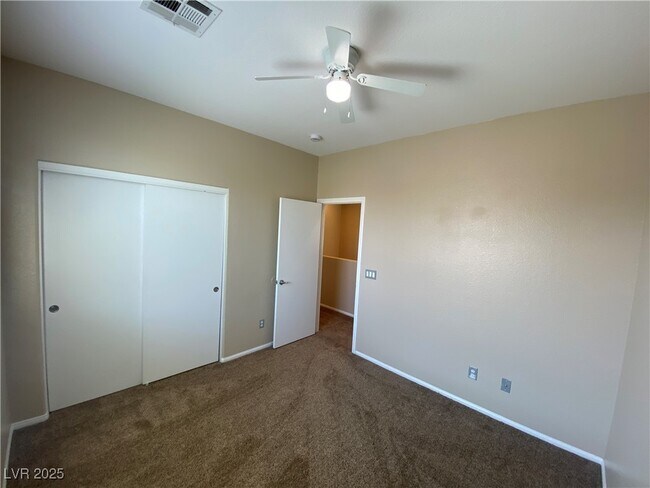 Building Photo - 8425 Orly Ave