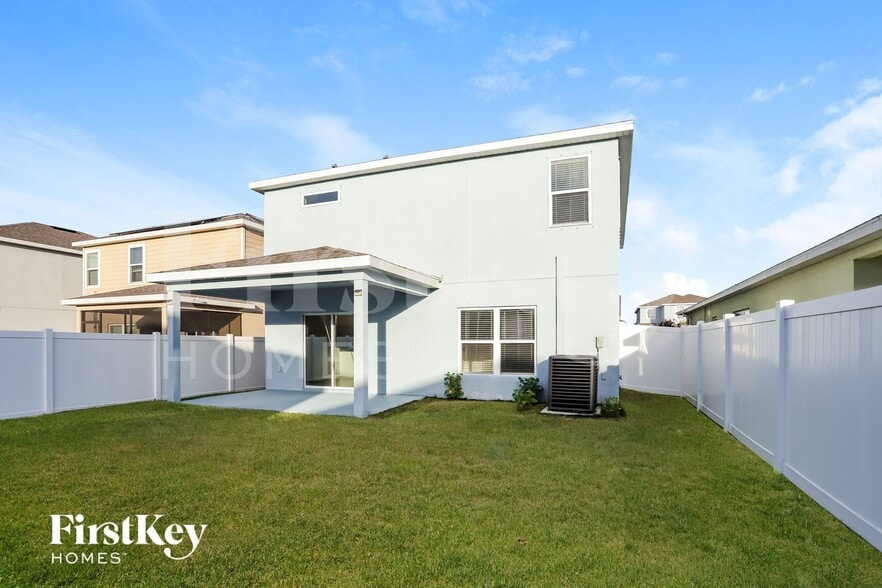 Building Photo - 14231 Poke Ridge Dr