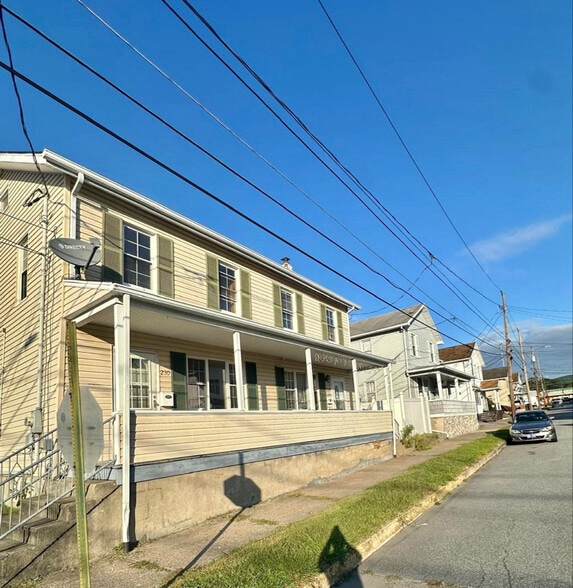 Primary Photo - 230 Matson Ave