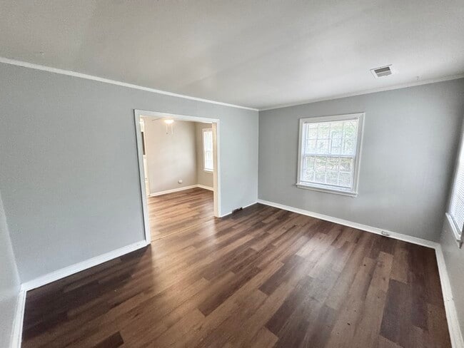 Building Photo - 3350 Hardin Ave