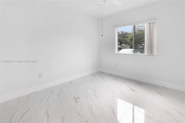 Building Photo - 7085 Nova Dr