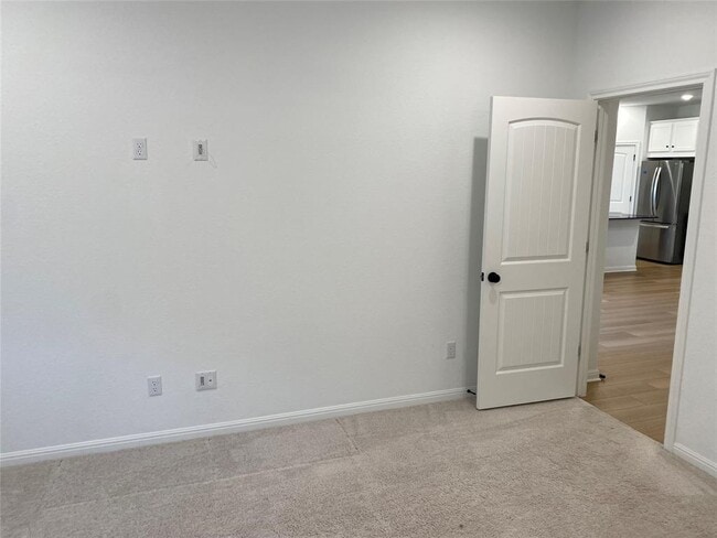 Building Photo - 115 Lyrebird Ln